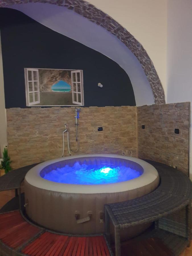 La Grotta Apartment Salerno Luaran gambar