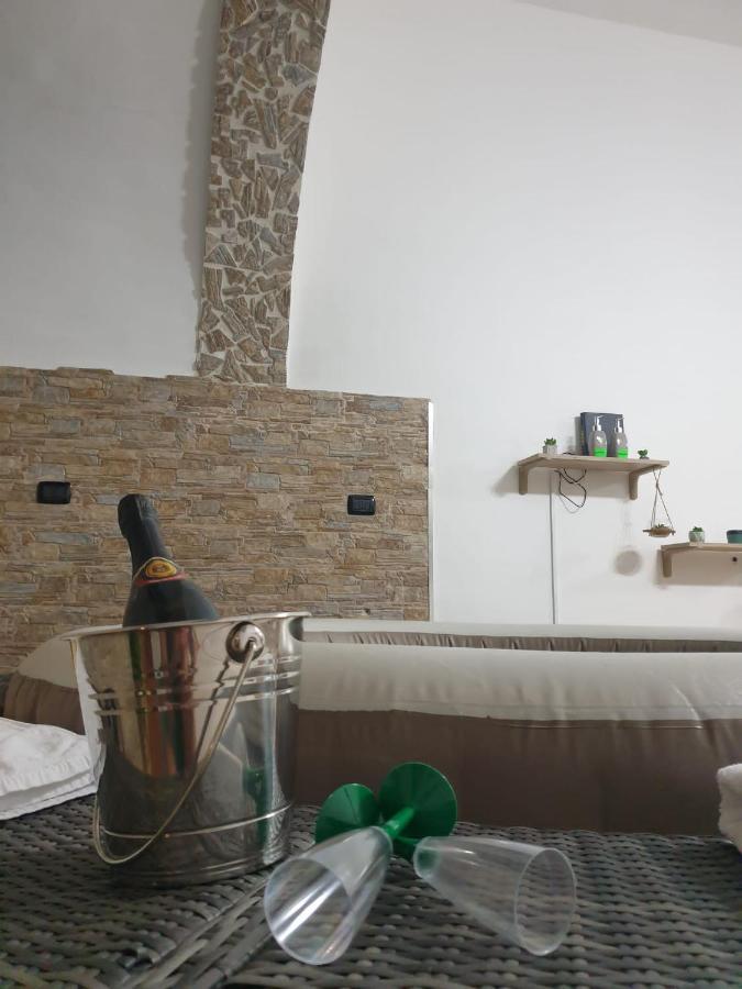 La Grotta Apartment Salerno Luaran gambar